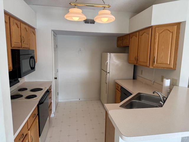 7470 Waterford Drive, Deerfield Twp., OH 45040