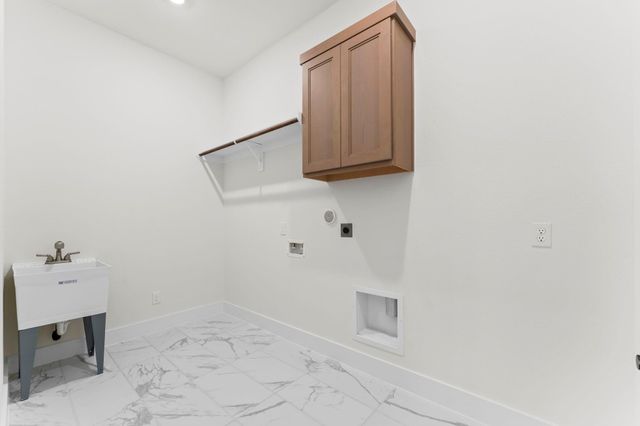 4068 Ranch Home Drive, Waller, TX 77484