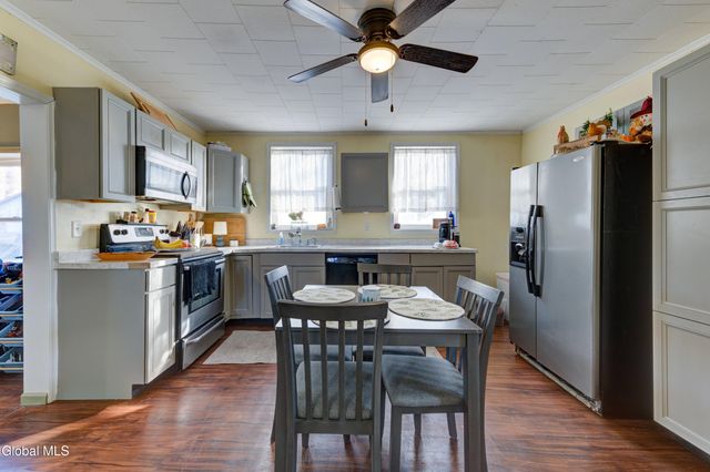 6241 NY-30, Amsterdam, NY 12010