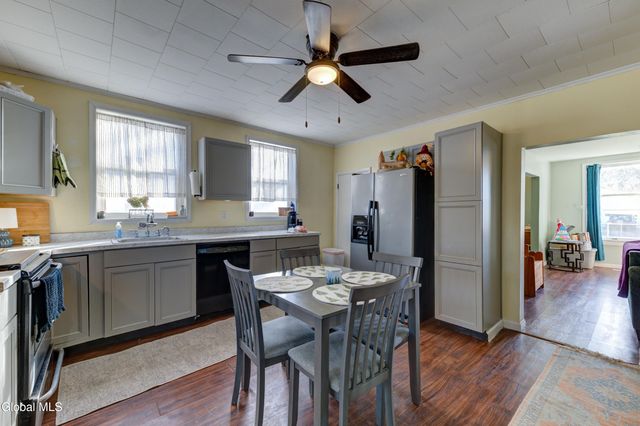 6241 NY-30, Amsterdam, NY 12010