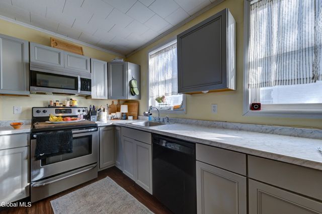 6241 NY-30, Amsterdam, NY 12010