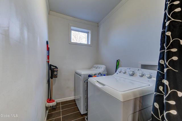 6241 NY-30, Amsterdam, NY 12010