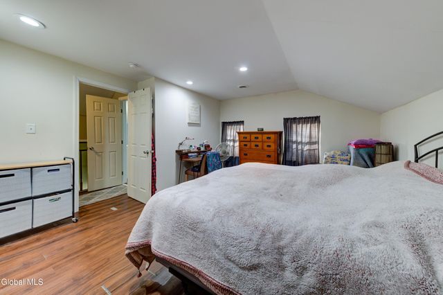 6241 NY-30, Amsterdam, NY 12010