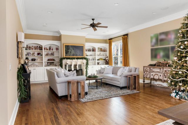 5561 Parker Branch Rd, Franklin, TN 37064