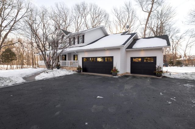 1111 S Shore Drive, Detroit Lakes, MN 56501