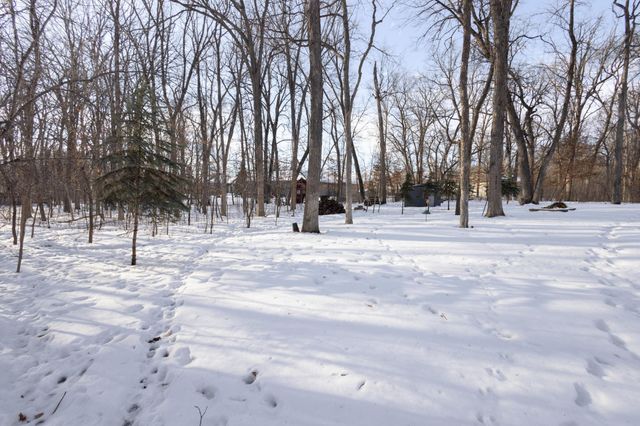 1111 S Shore Drive, Detroit Lakes, MN 56501