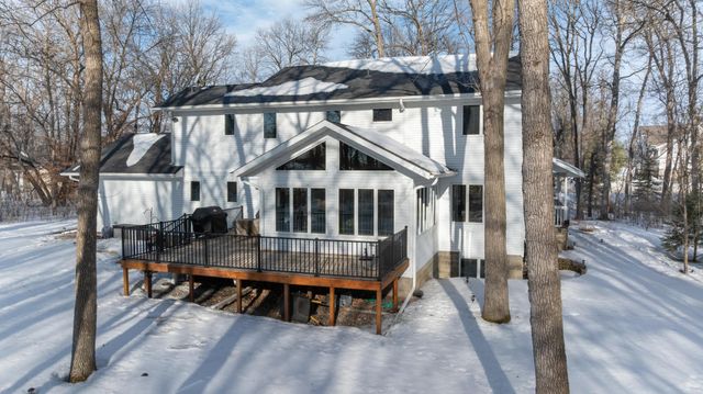 1111 S Shore Drive, Detroit Lakes, MN 56501