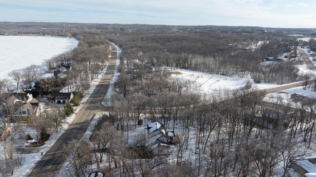 1111 S Shore Drive, Detroit Lakes, MN 56501