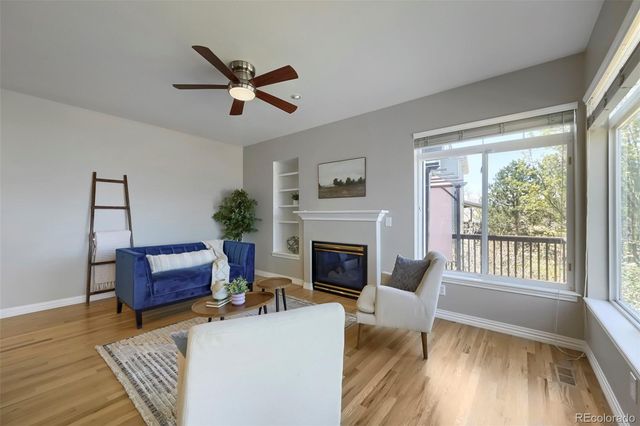 3965 Hawthorne Circle, Longmont, CO 80503