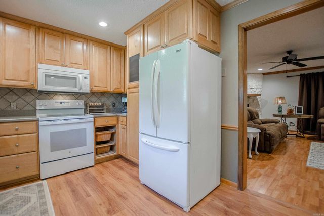 1626 Erving Ridge Loop, Cabot, AR 72023