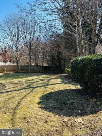 6413 DIVINE ST, Mclean, VA 22101