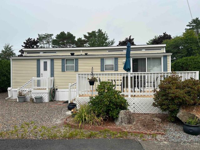 308 State Route 286 Unit 102, Seabrook, NH 03874