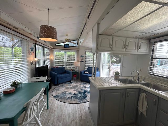 308 State Route 286 Unit 102, Seabrook, NH 03874