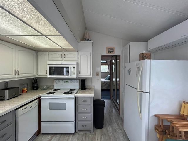 308 State Route 286 Unit 102, Seabrook, NH 03874