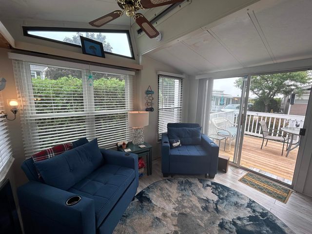 308 State Route 286 Unit 102, Seabrook, NH 03874