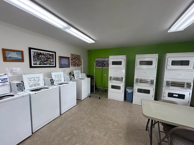 308 State Route 286 Unit 102, Seabrook, NH 03874