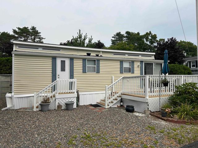 308 State Route 286 Unit 102, Seabrook, NH 03874