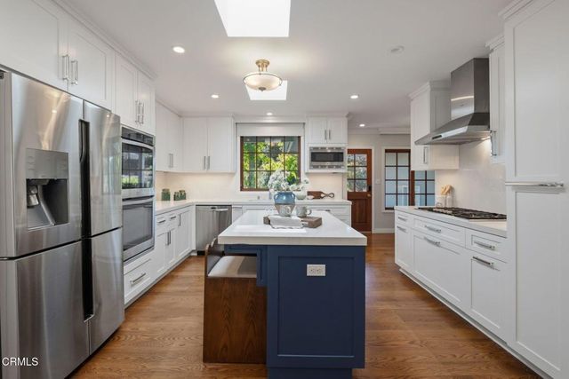 250 N San Rafael Avenue, Pasadena, CA 91105
