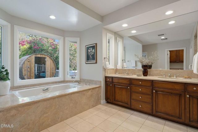 250 N San Rafael Avenue, Pasadena, CA 91105