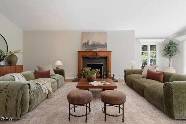 250 N San Rafael Avenue, Pasadena, CA 91105