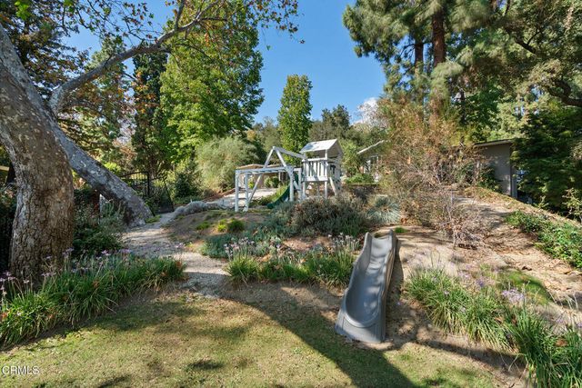 250 N San Rafael Avenue, Pasadena, CA 91105