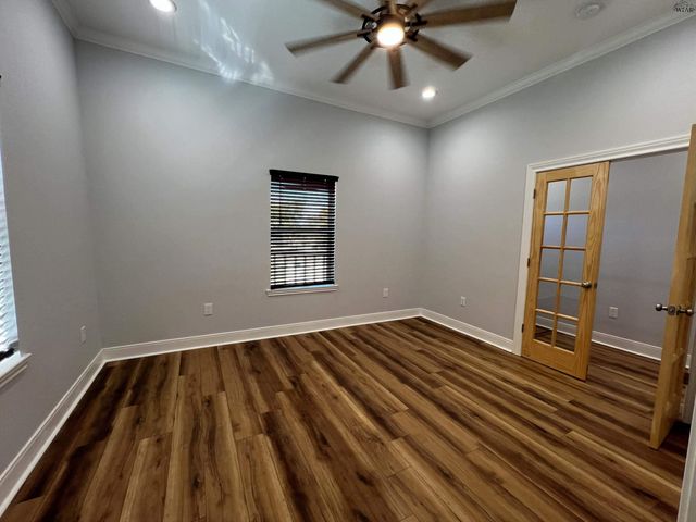 724 FRANKLIN STREET, Bellevue, TX 76228