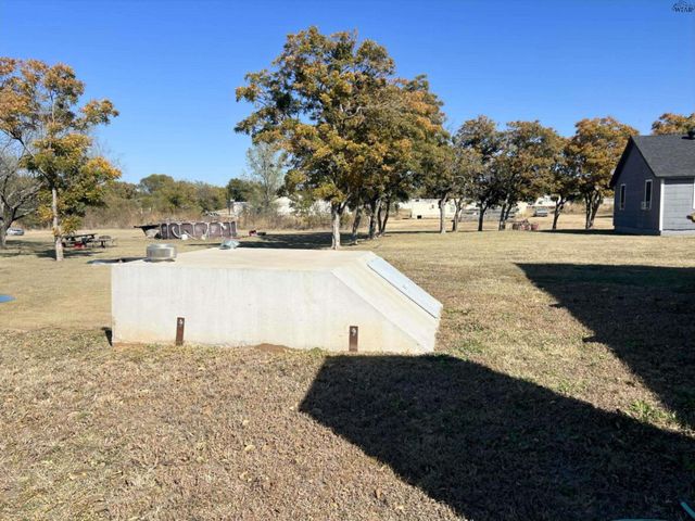 724 FRANKLIN STREET, Bellevue, TX 76228