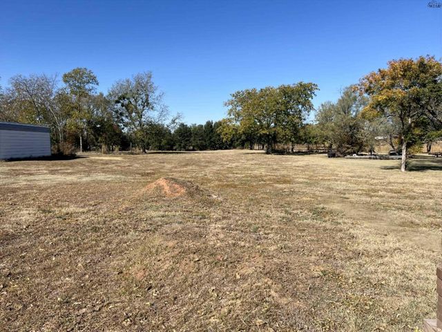 724 FRANKLIN STREET, Bellevue, TX 76228