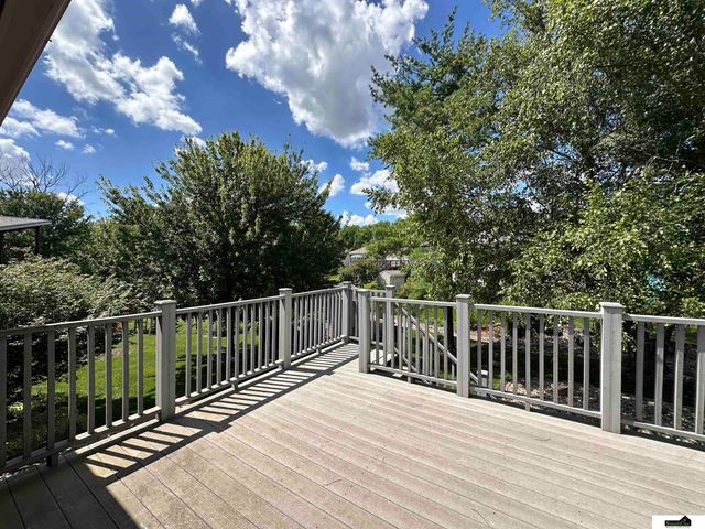 8218 Stockwell Street, Lincoln, NE 68506