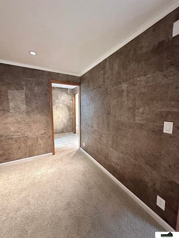 8218 Stockwell Street, Lincoln, NE 68506