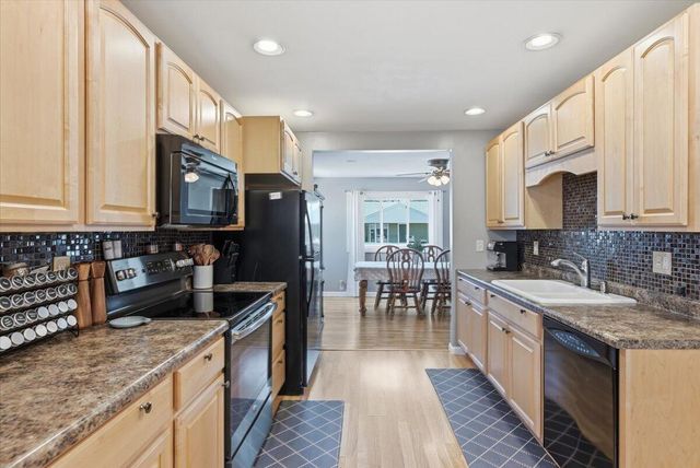 1016 PINE Street, Council Bluffs, IA 51501