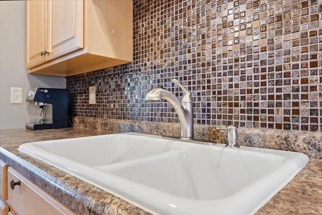 1016 PINE Street, Council Bluffs, IA 51501