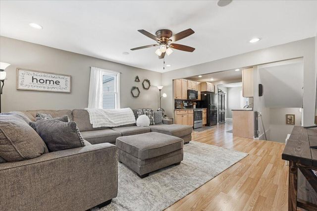 1016 PINE Street, Council Bluffs, IA 51501