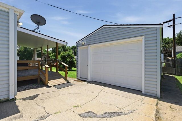 1016 PINE Street, Council Bluffs, IA 51501