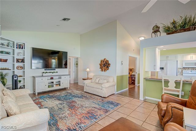 204 McGregor Park CIR, Fort Myers, FL 33908