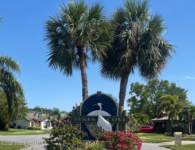 184 Cove Loop Drive, Merritt Island, FL 32953