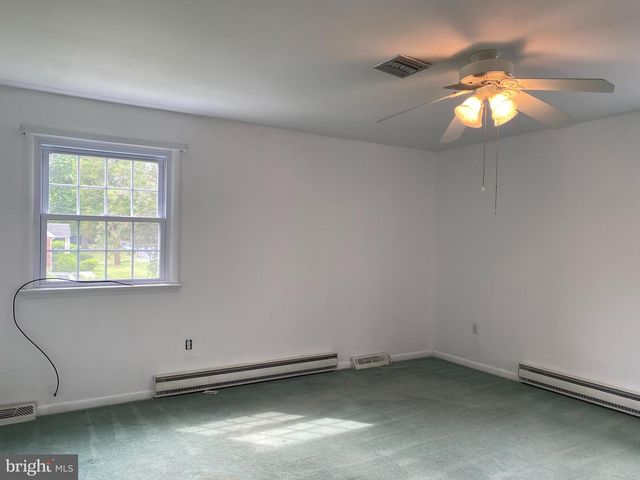 1380 BERNARD AVE, Willow Grove, PA 19090