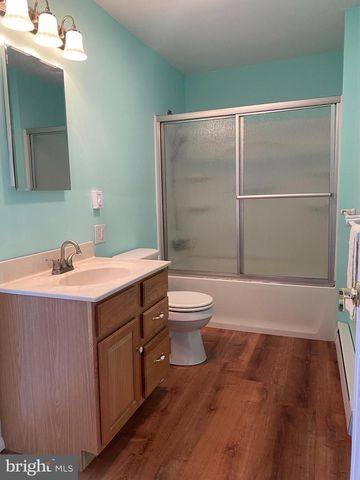 1380 BERNARD AVE, Willow Grove, PA 19090