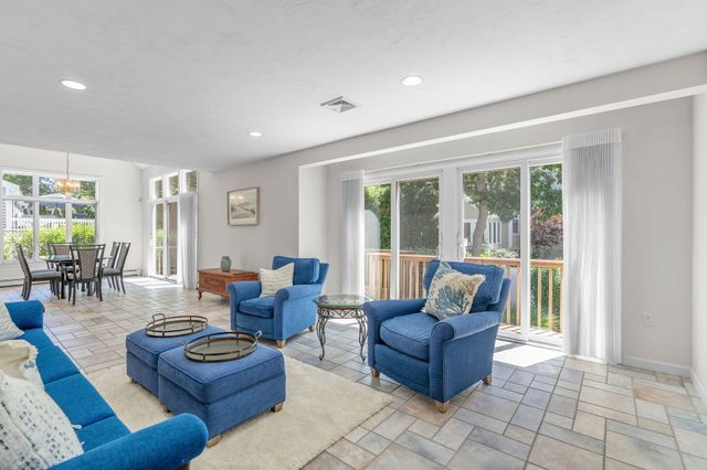 24 Bluff Avenue, Mashpee, MA 02649