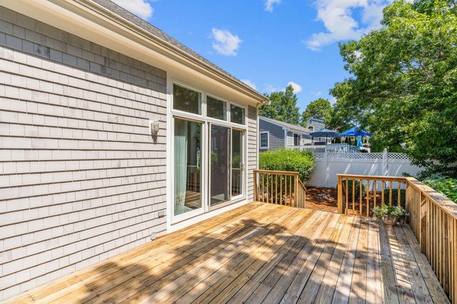 24 Bluff Avenue, Mashpee, MA 02649