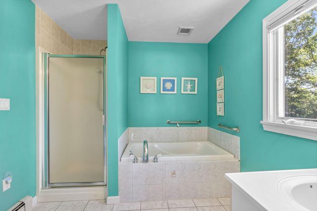 24 Bluff Avenue, Mashpee, MA 02649