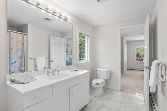24 Bluff Avenue, Mashpee, MA 02649