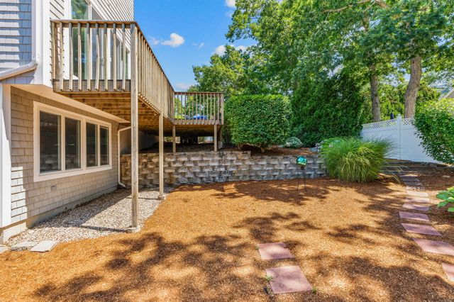 24 Bluff Avenue, Mashpee, MA 02649
