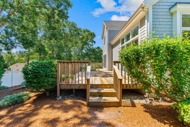 24 Bluff Avenue, Mashpee, MA 02649