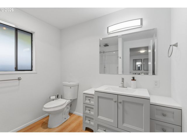 2664 SYKES Rd, St Helens, OR 97051