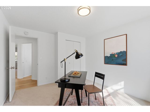 2664 SYKES Rd, St Helens, OR 97051