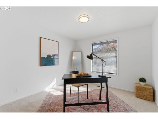 2664 SYKES Rd, St Helens, OR 97051