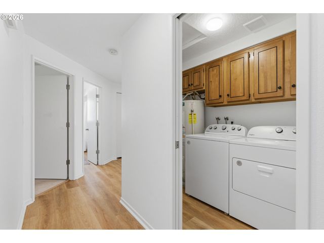 2664 SYKES Rd, St Helens, OR 97051