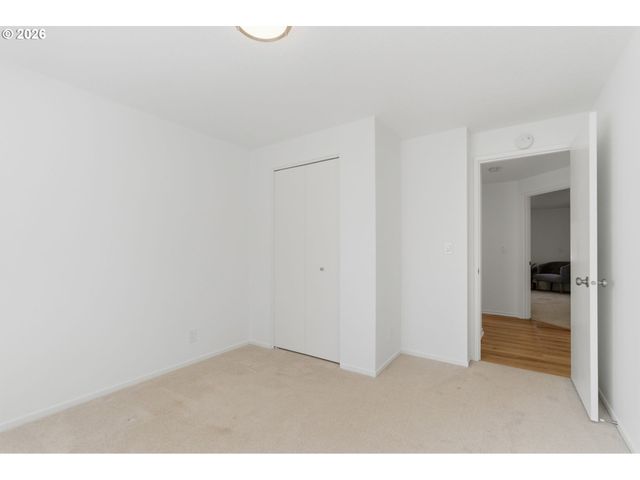 2664 SYKES Rd, St Helens, OR 97051