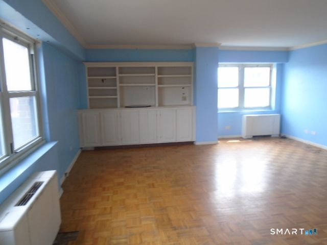 31 Woodland Street 9L, Hartford, CT 06105